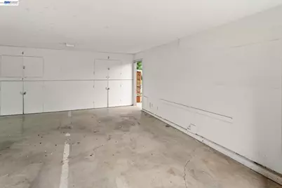 8185 Arroyo Dr #4, Pleasanton, CA 94588 - Photo 25