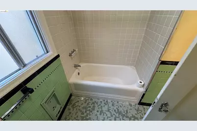 1266 Washington Ave, Albany, CA 94706 - Photo 23
