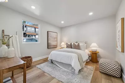 7807 Outlook Ave, Oakland, CA 94605 - Photo 23