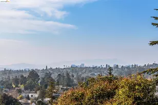 7807 Outlook Ave, Oakland, CA 94605 - Photo 53