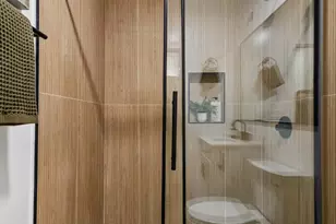 7807 Outlook Ave, Oakland, CA 94605 - Photo 25