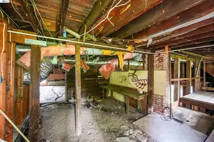 1033 2nd Ave, Crockett, CA 94525 - Photo 33