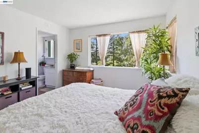 1863 Shirley Dr, Benicia, CA 94510 - Photo 19