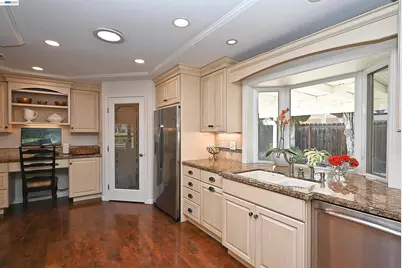 319 Pearl Dr, Livermore, CA 94550 - Photo 13