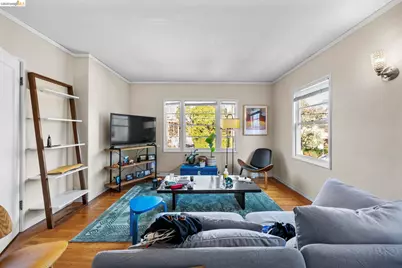 367 41st St, Oakland, CA 94609 - Photo 11