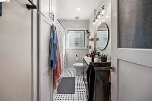 359 41st St, Oakland, CA 94609 - Photo 31