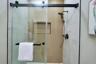 2050 Divisadero St, San Francisco, CA 94115 - Photo 25