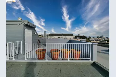 2050 Divisadero St #APT 2, San Francisco, CA 94115 - Photo 41