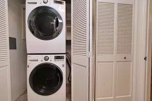 2050 Divisadero St, San Francisco, CA 94115 - Photo 35