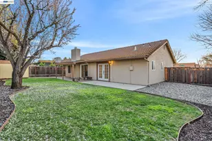 1820 Willow Creek Dr, Tracy, CA 95376 - Photo 27