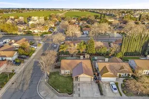 1820 Willow Creek Dr, Tracy, CA 95376 - Photo 33