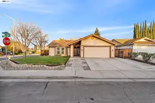 1820 Willow Creek Dr, Tracy, CA 95376 - Photo 1