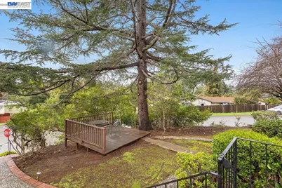 18028 Almond Rd, Castro Valley, CA 94546 - Photo 7