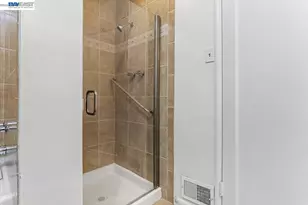 18028 Almond Rd, Castro Valley, CA 94546 - Photo 33