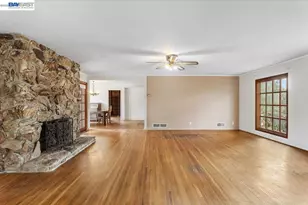 18028 Almond Rd, Castro Valley, CA 94546 - Photo 9