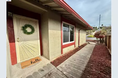 797 Coral Ridge Cir, Rodeo, CA 94572 - Photo 5