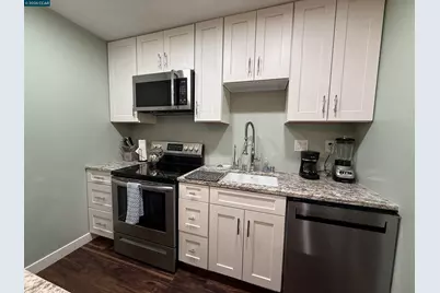 1246 Walker Ave #206, Walnut Creek, CA 94596 - Photo 3