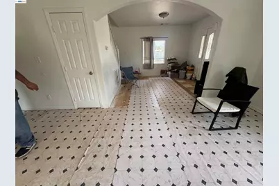 604 Sunset Avenue, Modesto, CA 95351 - Photo 3