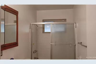 3284 Pine Ave, Fresno, CA 93703 - Photo 9