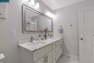 2900 Tice Creek Dr, Walnut Creek, CA 94595 - Photo 23