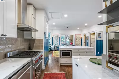 321 Caselli Ave, San Francisco, CA 94114 - Photo 21