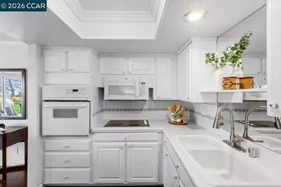 3112 Ptarmigan Dr #4, Walnut Creek, CA 94595 - Photo 17