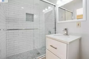 2455 St Helena Dr, Hayward, CA 94542 - Photo 19