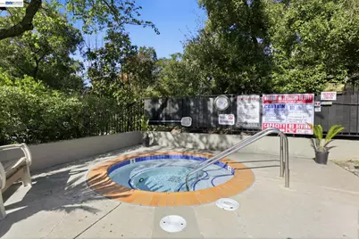 2455 Saint Helena Dr #5, Hayward, CA 94542 - Photo 31