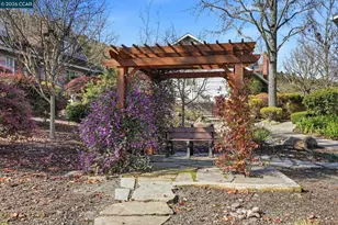 187 Miramonte Dr, Moraga, CA 94556 - Photo 31