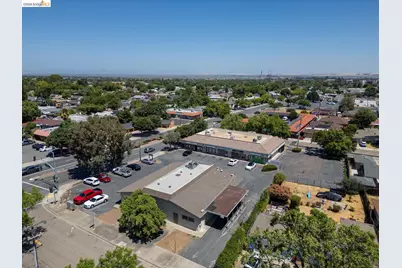 4015 Railroad Ave, Pittsburg, CA 94565 - Photo 13