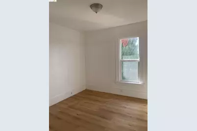 2212 17th Ave, Oakland, CA 94606 - Photo 7