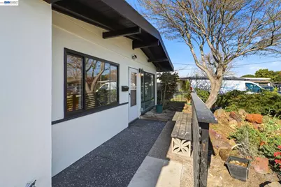 280 Calais Dr, Pinole, CA 94564 - Photo 5