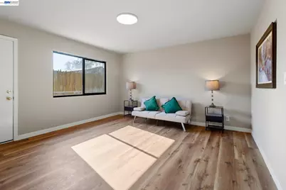 280 Calais Dr, Pinole, CA 94564 - Photo 17