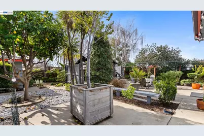 1269 Gabriel Ct, San Leandro, CA 94577 - Photo 25