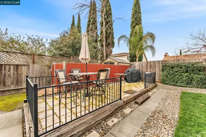 618 Kinglet, Suisun City, CA 94585 - Photo 37