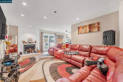 618 Kinglet, Suisun City, CA 94585 - Photo 5