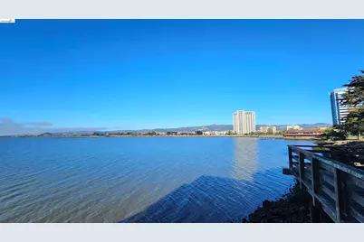 4 Captain Dr #E405, Emeryville, CA 94608 - Photo 23