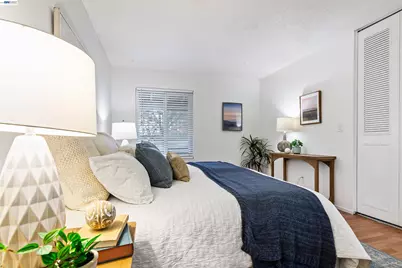 810 Oak Grove Rd #104, Concord, CA 94518 - Photo 13