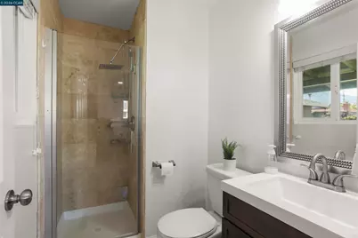 1346 Montana Dr, Concord, CA 94521 - Photo 17