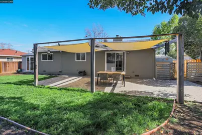 1346 Montana Dr, Concord, CA 94521 - Photo 23