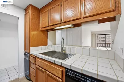 1400 Carpentier St #315, San Leandro, CA 94577 - Photo 7