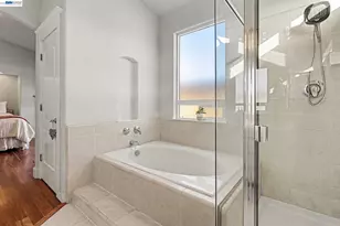 19554 Alana Rd, Castro Valley, CA 94546 - Photo 13