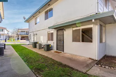 287 Sharp Cir #3, Roseville, CA 95678 - Photo 3