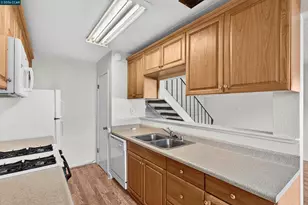 287 Sharp Cir, Roseville, CA 95678 - Photo 13