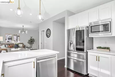 1290 Rachel Way, Vallejo, CA 94591 - Photo 9