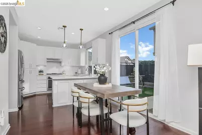 1290 Rachel Way, Vallejo, CA 94591 - Photo 7