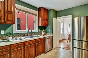 6236 Laird Ave, Oakland, CA 94605 - Photo 11