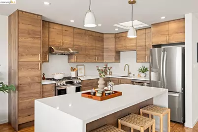 270 Baltimore Way, San Francisco, CA 94112 - Photo 17