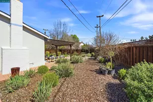 2117 Gill Port Ln, Walnut Creek, CA 94598 - Photo 27