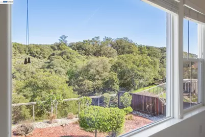 28862 Bay Heights Rd, Hayward, CA 94542 - Photo 37